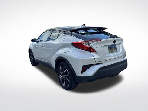 Used 2022 Toyota C-HR Limited FWD image 6