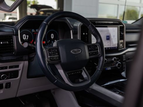 Used 2022 Ford F150 Limited AWD/4WD image 17
