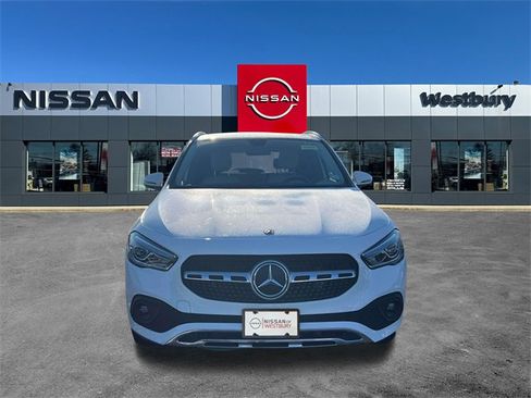 Used 2022 Mercedes-Benz GLA 250 4MATIC image 2