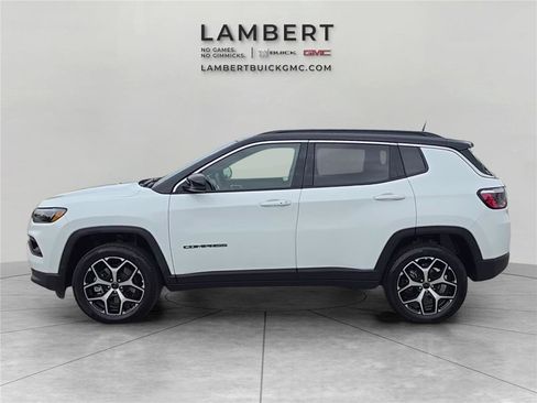 Used 2026 Jeep Compass Limited AWD/4WD image 2
