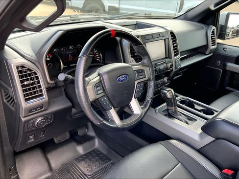 Certified 2019 Ford F150 Raptor w/ Equipment Group 802A Luxury image 17