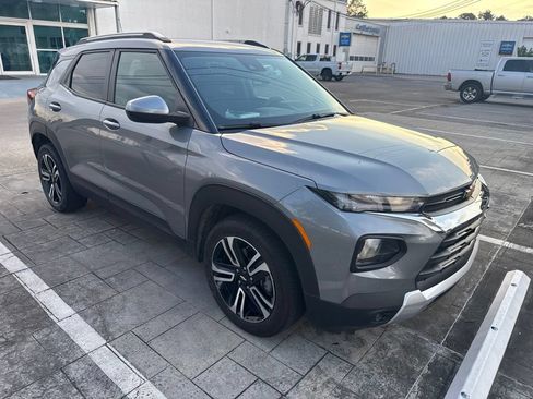Used 2023 Chevrolet TrailBlazer LT FWD image 8