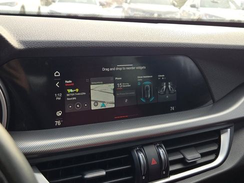 Used 2022 Alfa Romeo Stelvio Veloce image 28