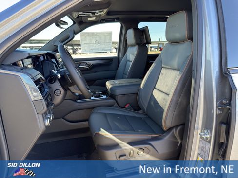 New 2026 GMC Yukon AT4 image 17