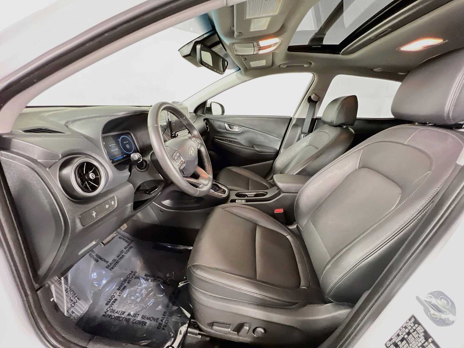 Certified 2023 Hyundai Kona Limited AWD/4WD image 22