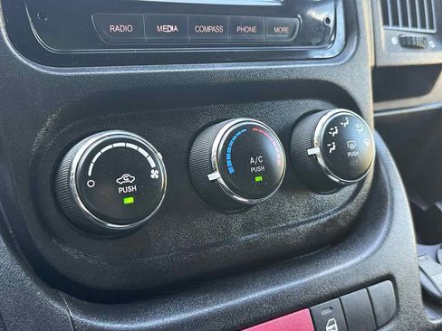 Used 2019 RAM ProMaster 3500 FWD image 24