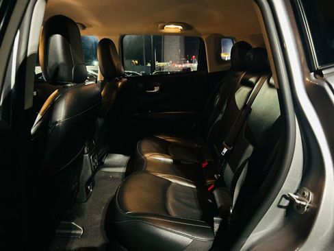 Used 2021 Jeep Compass Limited image 36