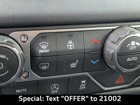 Used 2026 Jeep Wrangler Unlimited Rubicon w/ Safety Group AWD/4WD image 17