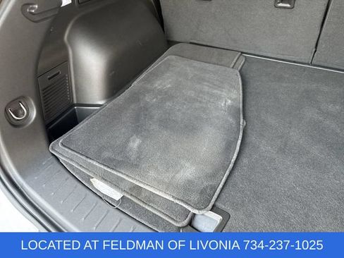 Used 2025 Chevrolet Blazer LT AWD/4WD image 33
