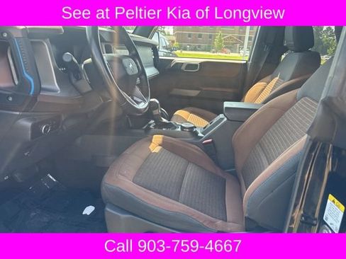Used 2023 Ford Bronco Outer Banks AWD/4WD image 14