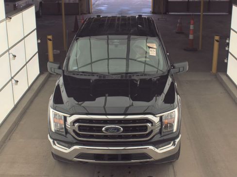Used 2022 Ford F150 XLT w/ Equipment Group 302A High AWD/4WD image 15