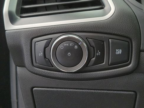 Used 2024 Ford Edge SEL AWD/4WD image 18
