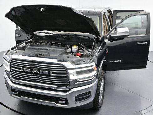 Used 2019 RAM 2500 Laramie AWD/4WD image 42