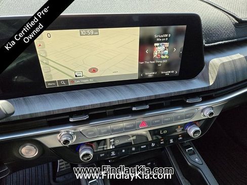Certified 2025 Kia Telluride SX w/ SX Captain's Chair Package FWD image 25