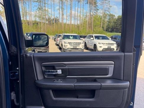 Used 2021 RAM 1500 Classic Warlock AWD/4WD image 18