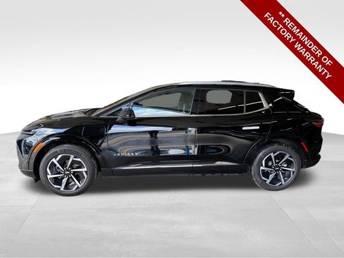 Used 2024 Chevrolet Equinox EV LT w/ Active Safety Package 3 FWD image 2