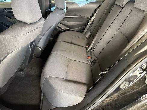 Used 2023 Toyota Corolla LE FWD image 21
