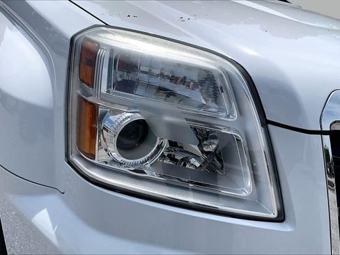 Used 2017 GMC Terrain SLE w/ Chrome Edition AWD/4WD image 28