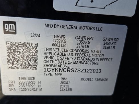 Used 2025 Cadillac XT5 Premium Luxury image 36