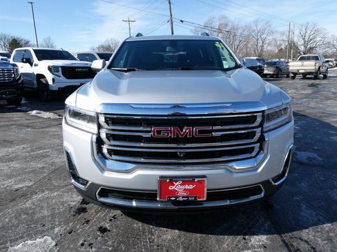 Used 2020 GMC Acadia SLT w/ Premium Package image 9