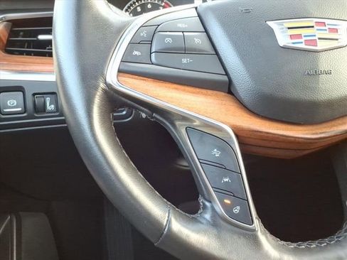Used 2024 Cadillac XT5 Premium Luxury image 34