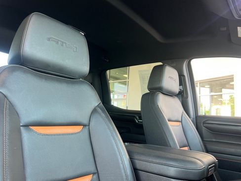 Used 2024 GMC Sierra 1500 AT4 image 13