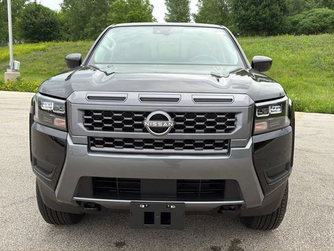 New 2026 Nissan Frontier SV AWD/4WD image 3