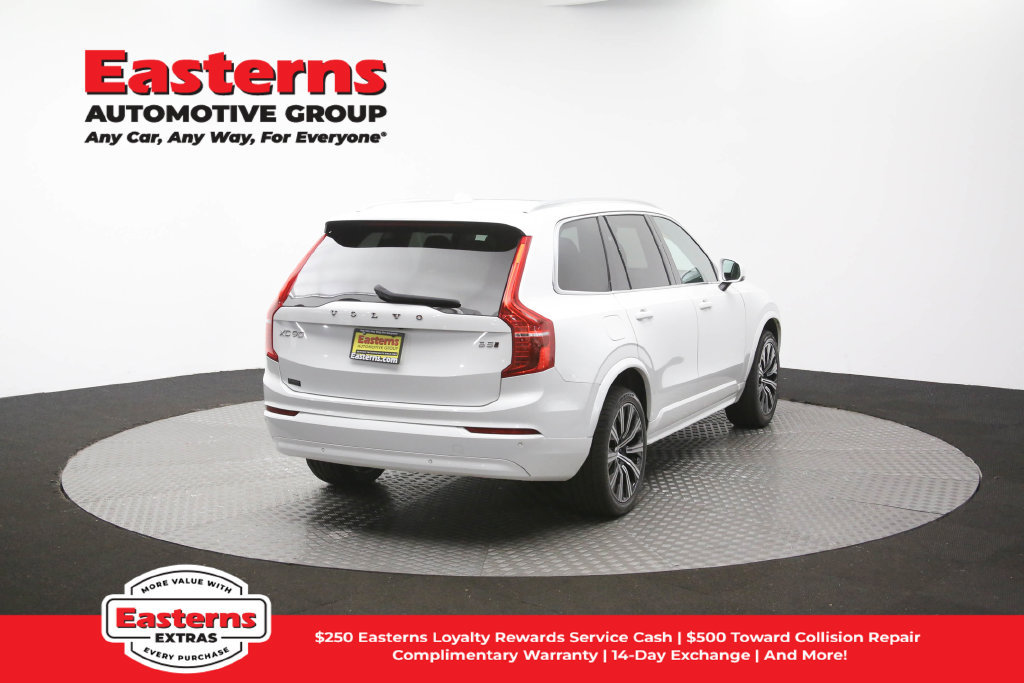 Used 2023 Volvo XC90 B5 Core AWD/4WD image 40