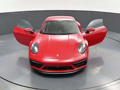 Used 2024 Porsche 911 Carrera GTS RWD image 33