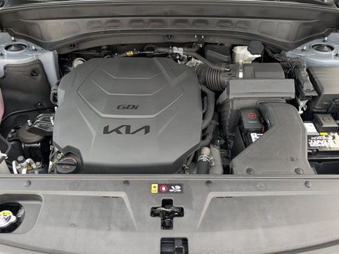 Used 2022 Kia Telluride S FWD image 25