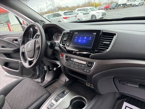 Used 2021 Honda Ridgeline Sport image 23