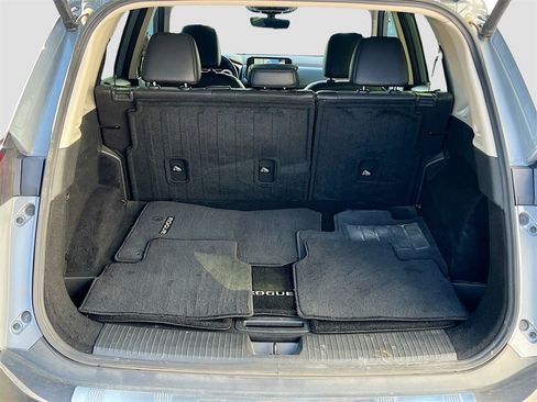 Used 2023 Nissan Rogue Platinum w/ Platinum Premium Package image 28