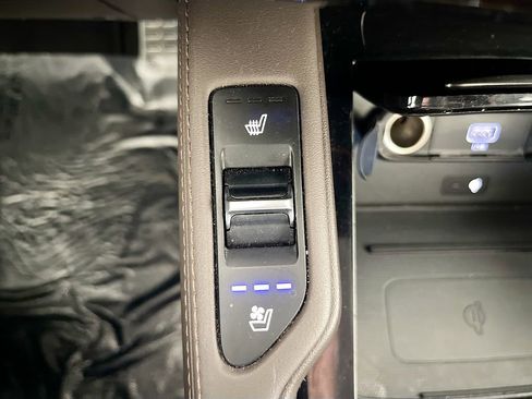 Used 2021 Kia Telluride SX w/ Nightfall Edition Package image 21