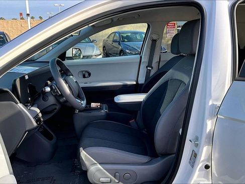 Certified 2025 Hyundai Ioniq 5 SE image 14