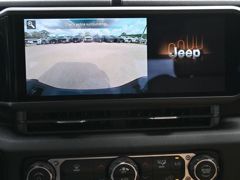 New 2026 Jeep Gladiator Willys image 12