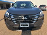 Used 2024 Nissan Rogue SV image 2