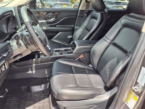 Certified 2025 Lincoln Corsair FWD image 23