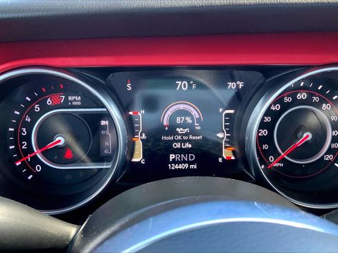 Used 2020 Jeep Wrangler Unlimited Rubicon AWD/4WD image 21