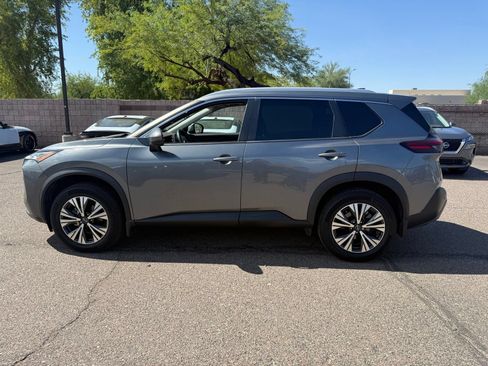 Certified 2022 Nissan Rogue SV w/ SV Premium Package FWD image 8