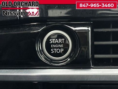 Used 2024 Nissan Pathfinder Platinum AWD/4WD image 18