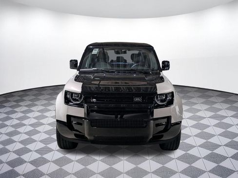 New 2026 Land Rover Defender 110 X AWD/4WD image 8