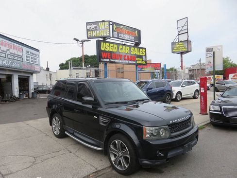Used 2011 Land Rover Range Rover Sport HSE LUX AWD/4WD image 3