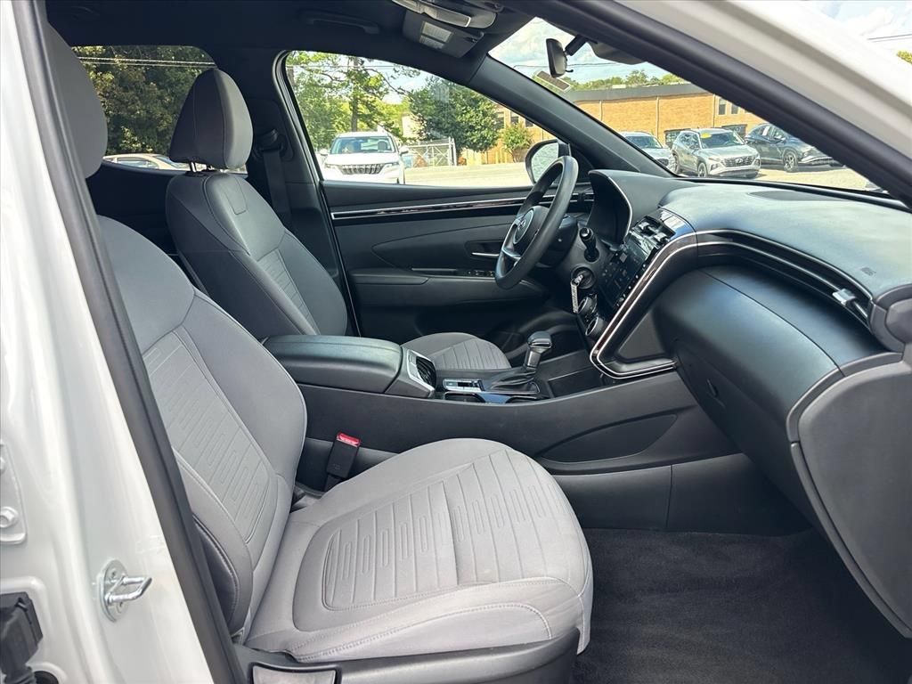 Used 2024 Hyundai Santa Cruz SE FWD image 12