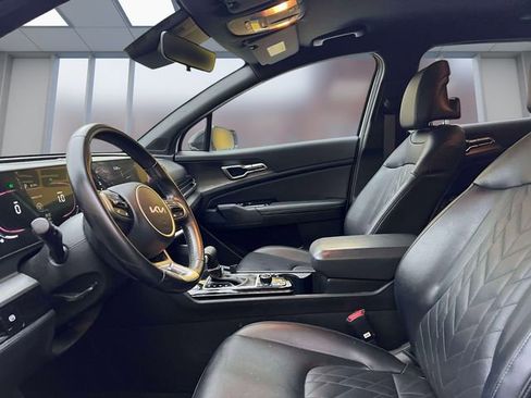 Used 2023 Kia Sportage X-Line AWD/4WD image 13