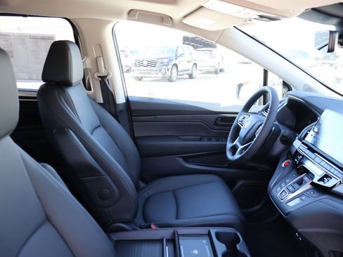 New 2026 Honda Odyssey EX-L image 5