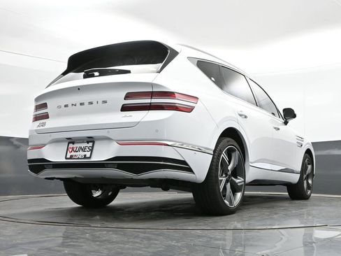 Used 2025 Genesis GV80 2.5T Prestige AWD/4WD image 41