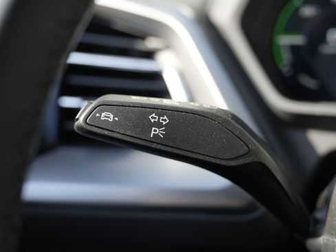 Used 2024 Audi Q4 e-tron Premium Plus w/ Premium Plus image 53