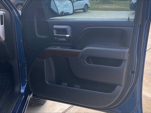 Used 2015 GMC Sierra 1500 SLE w/ SLE Value Package RWD image 21