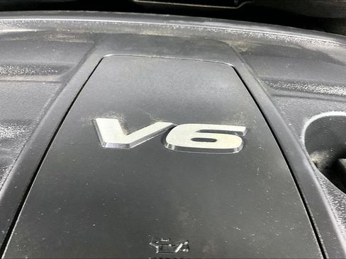 Used 2018 Jeep Grand Cherokee Limited AWD/4WD image 31