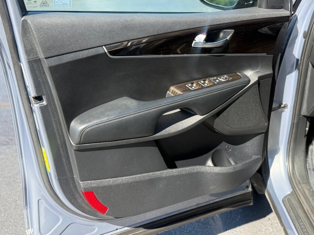 Used 2020 Kia Sorento LX w/ LX I4 Convenience Package FWD image 13